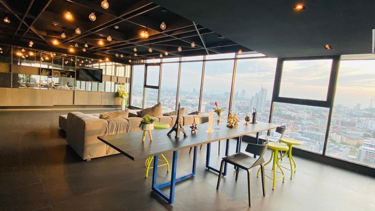 Base Central Pattaya Long Balcony King-Bed With Infinity Pool & Free Netflix! Luaran gambar